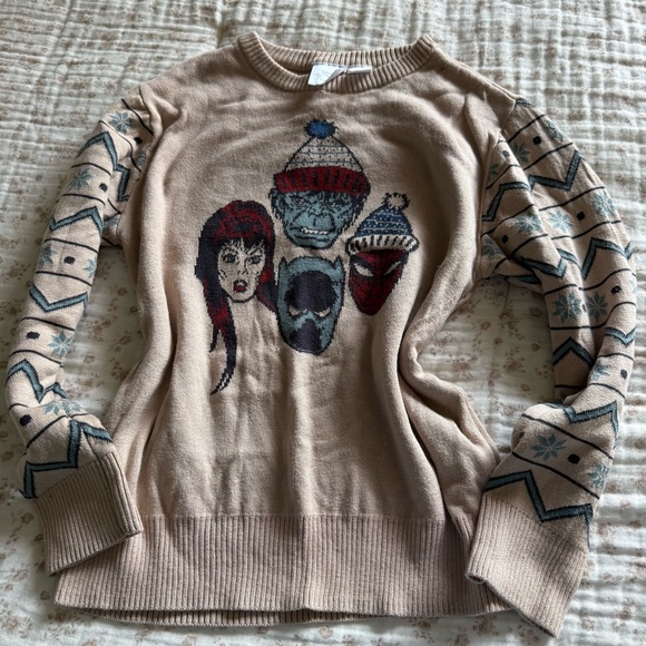 Marvel Christmas Sweater - Picture 1 of 3